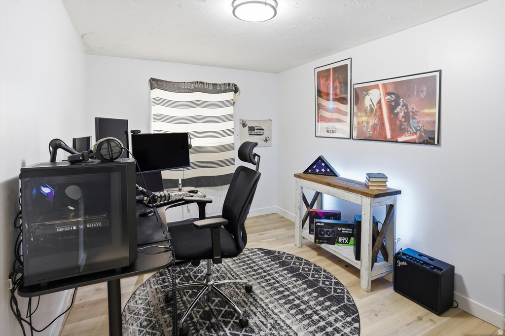 5108 S 2000 W Roy, UT 84067