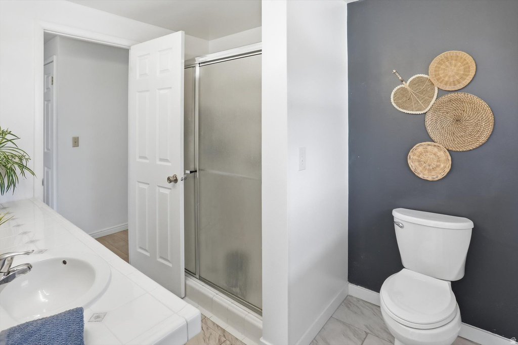 5108 S 2000 W Roy, UT 84067