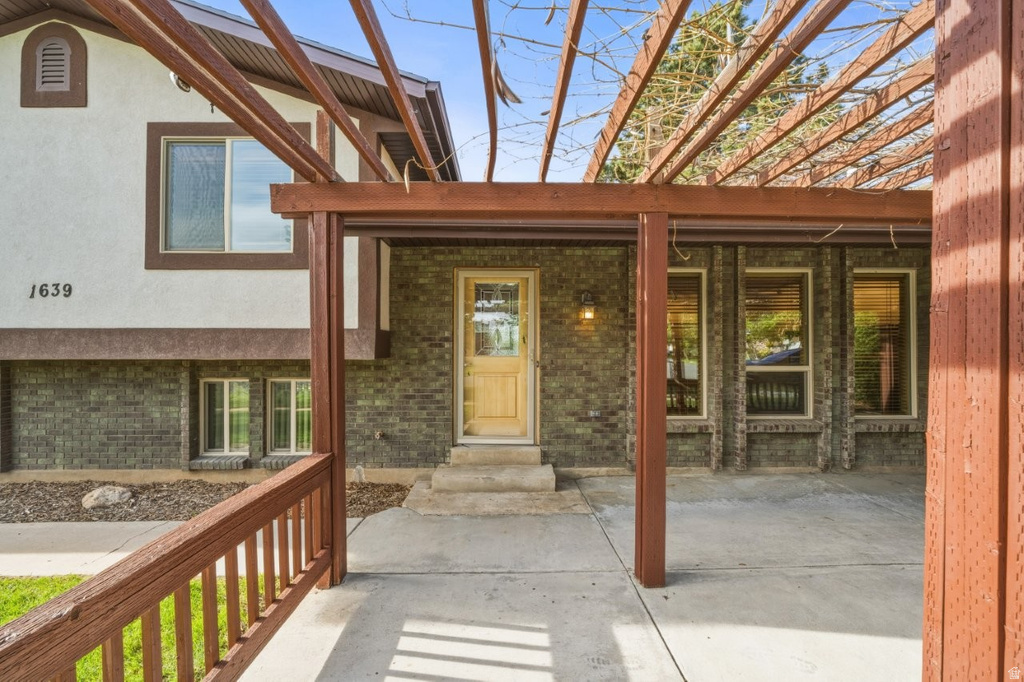 1639 W 4575 S Roy, UT 84067