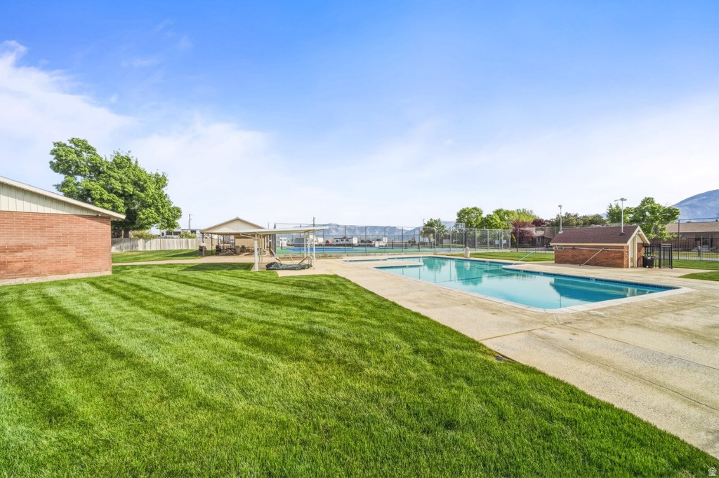 1639 W 4575 S Roy, UT 84067