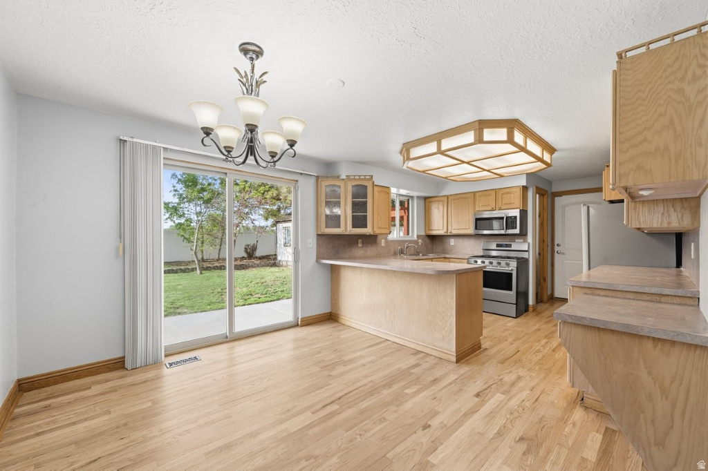 1639 W 4575 S Roy, UT 84067