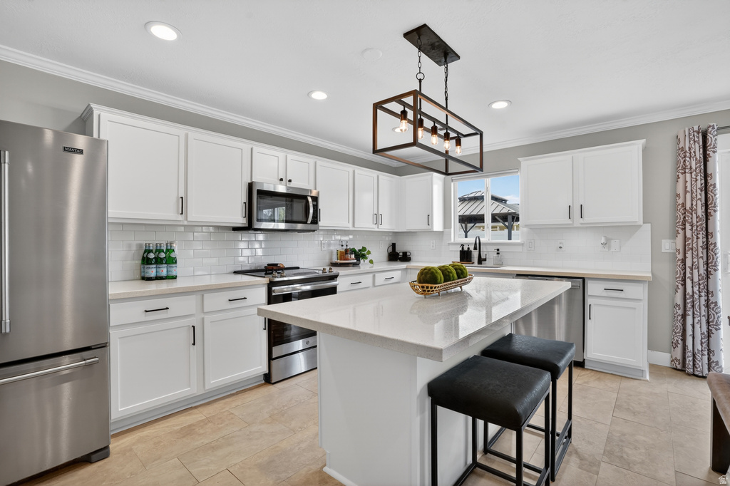 566 W 1875 S Lehi, UT 84043