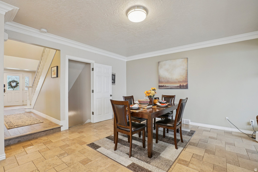 2686 E BONNEVILLE TERRACE DR South Ogden, UT 84403