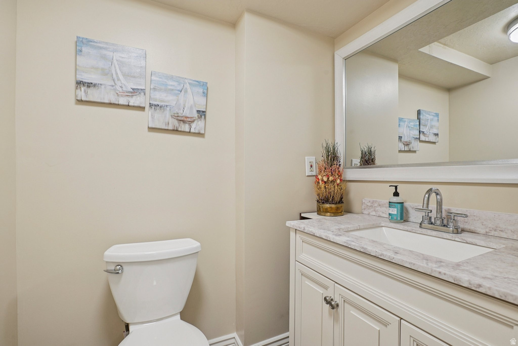 2686 E BONNEVILLE TERRACE DR South Ogden, UT 84403