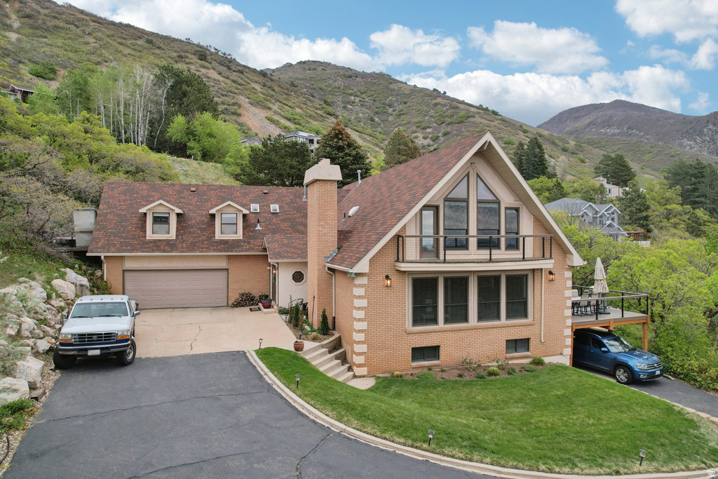 2686 E BONNEVILLE TERRACE DR South Ogden, UT 84403