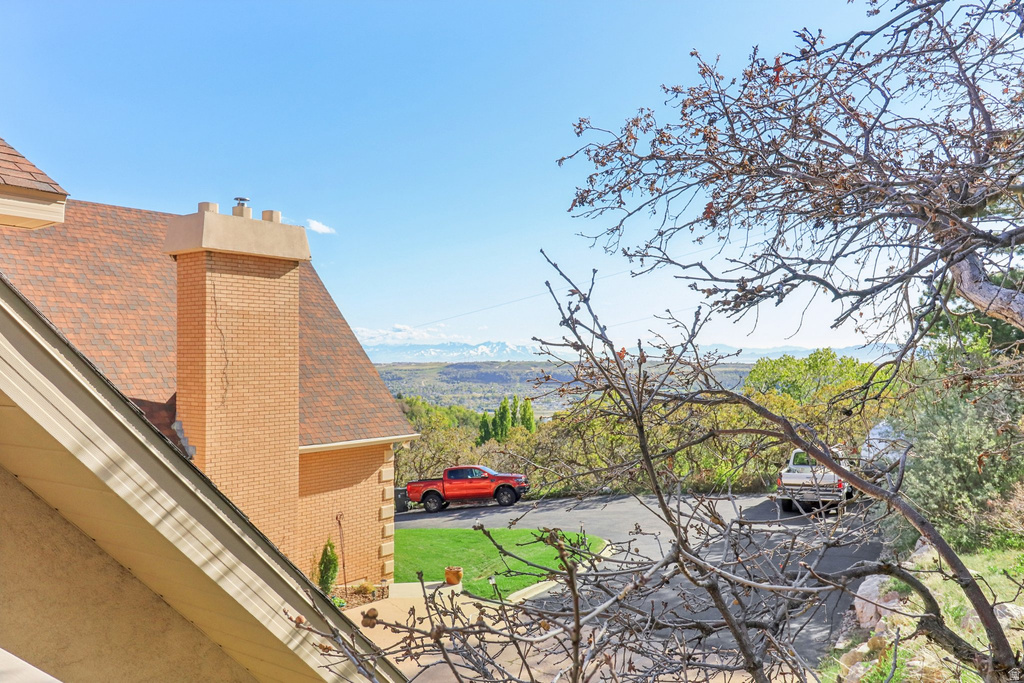 2686 E BONNEVILLE TERRACE DR South Ogden, UT 84403