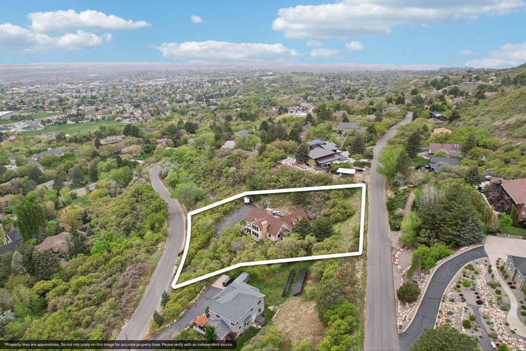 2686 E BONNEVILLE TERRACE DR South Ogden, UT 84403