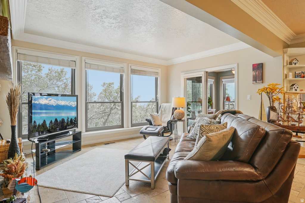 2686 E BONNEVILLE TERRACE DR South Ogden, UT 84403