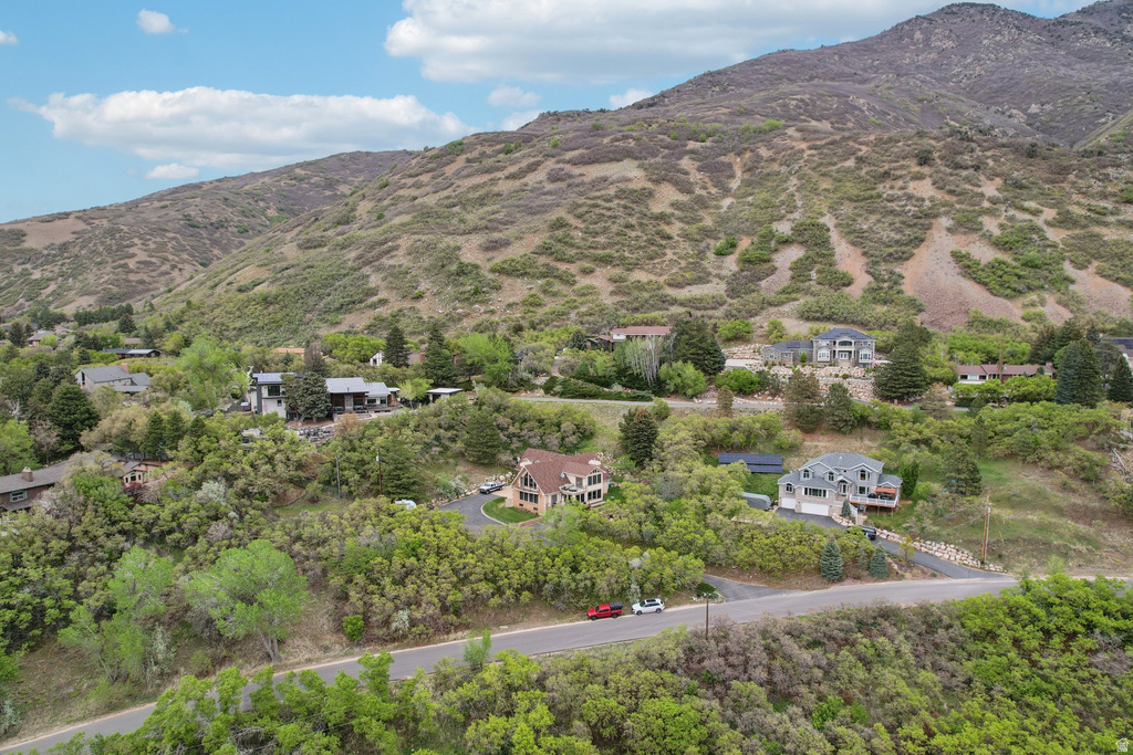 2686 E BONNEVILLE TERRACE DR South Ogden, UT 84403