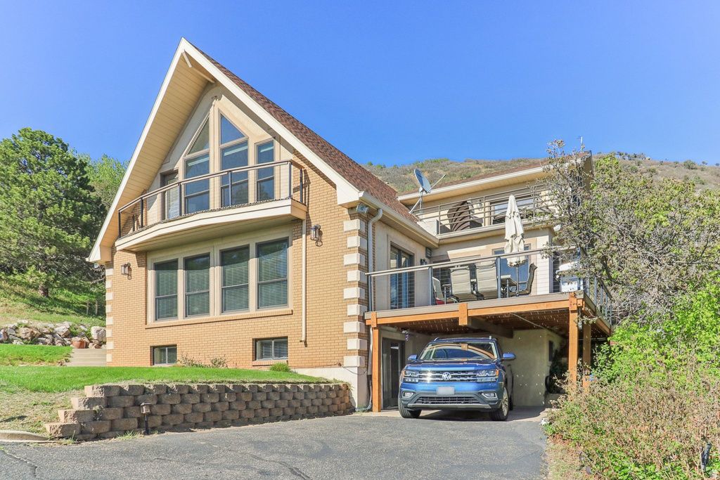 2686 E BONNEVILLE TERRACE DR South Ogden, UT 84403