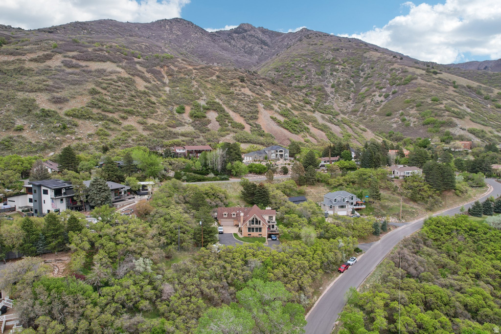 2686 E BONNEVILLE TERRACE DR South Ogden, UT 84403