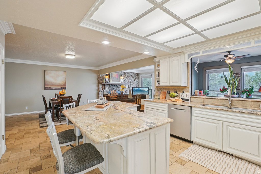 2686 E BONNEVILLE TERRACE DR South Ogden, UT 84403