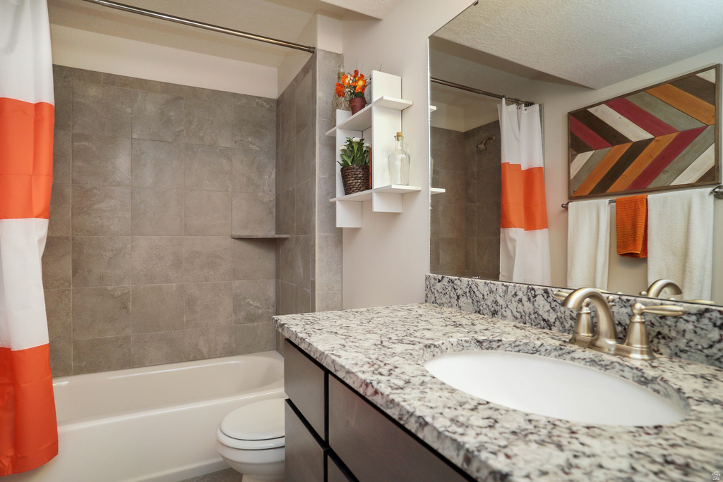 2513 W 840 N Clinton, UT 84015