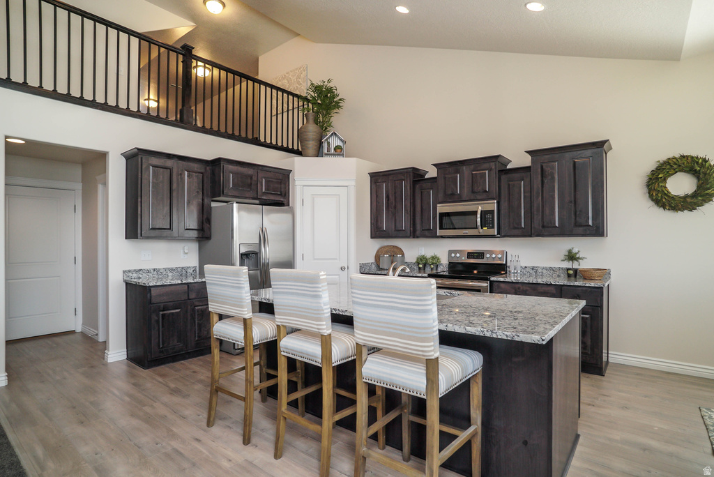 2513 W 840 N Clinton, UT 84015