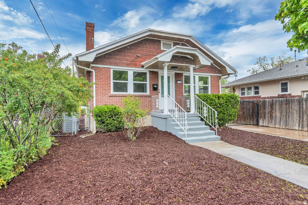 771 E RAMONA AVE Salt Lake City, UT 84105