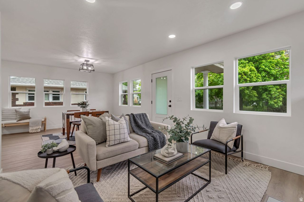 771 E RAMONA AVE Salt Lake City, UT 84105