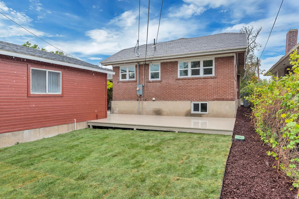 771 E RAMONA AVE Salt Lake City, UT 84105