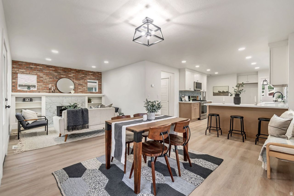 771 E RAMONA AVE Salt Lake City, UT 84105