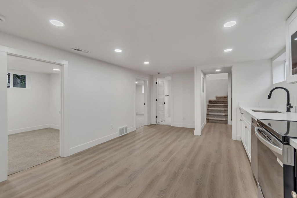 771 E RAMONA AVE Salt Lake City, UT 84105