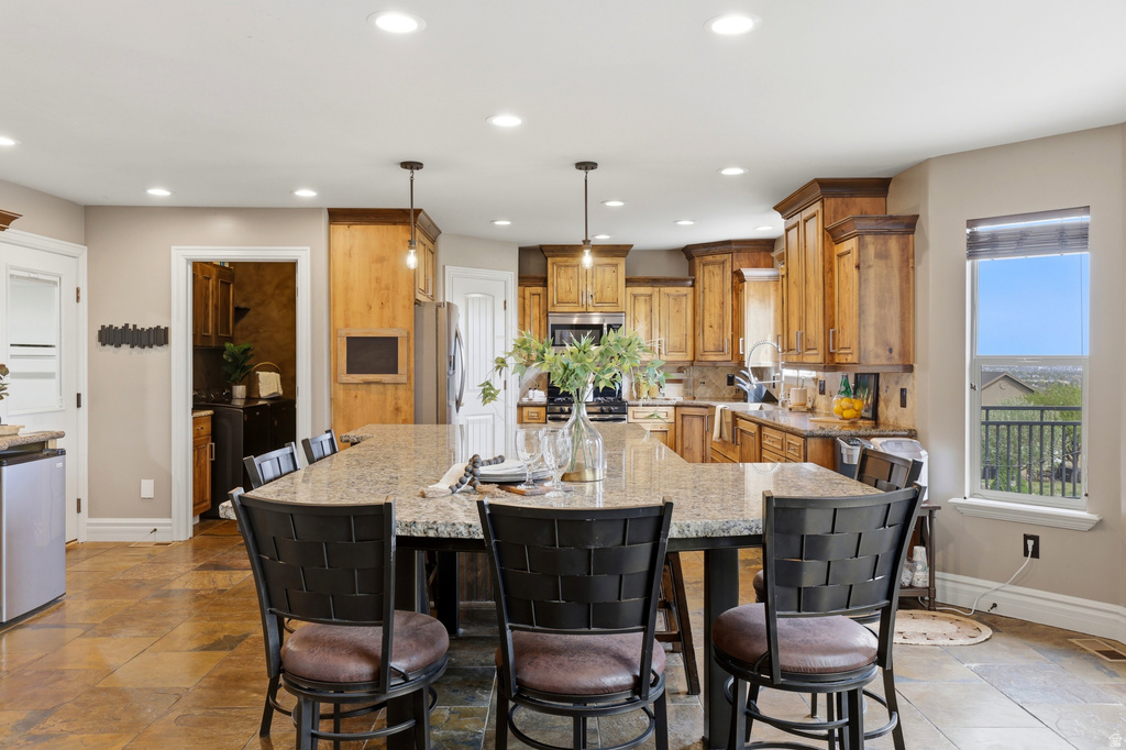 5526 W EMMELINE DR Herriman, UT 84096