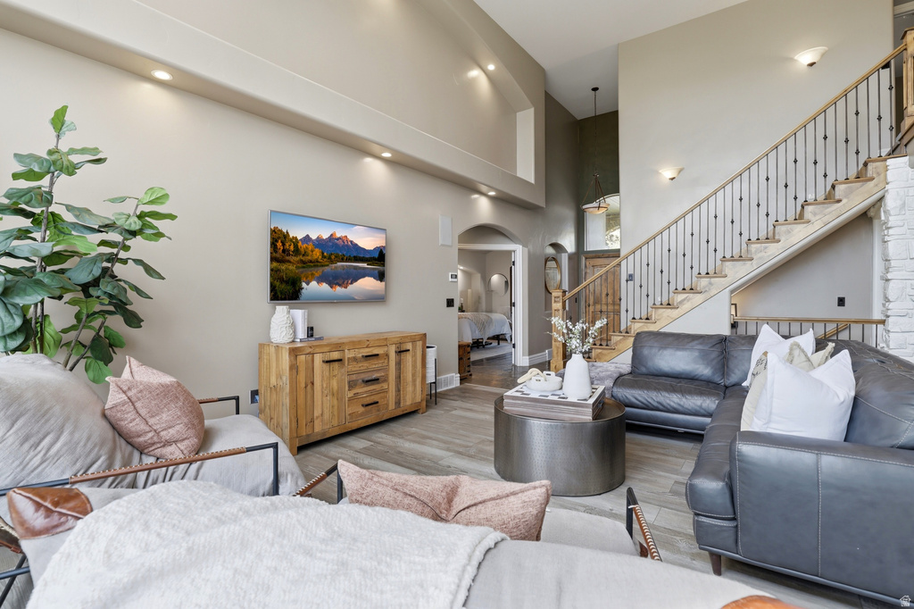 5526 W EMMELINE DR Herriman, UT 84096
