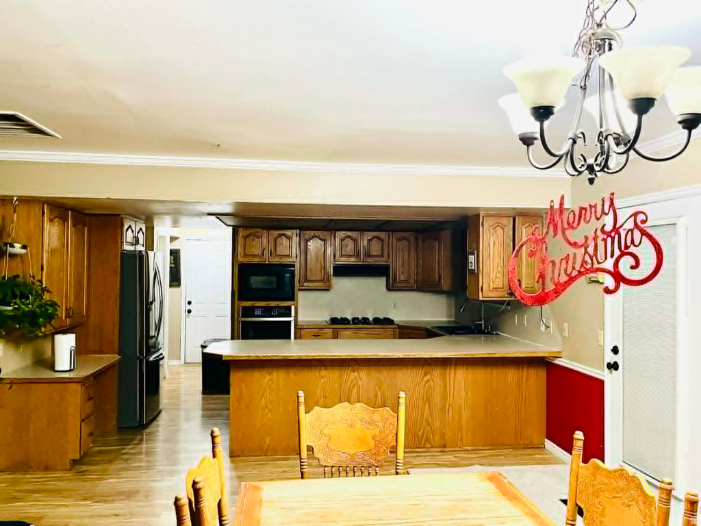 9467 S 2700 W South Jordan, UT 84095