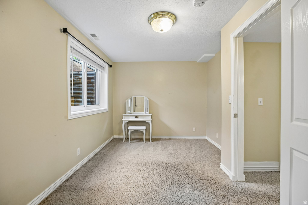 2764 E 25 S Layton, UT 84040