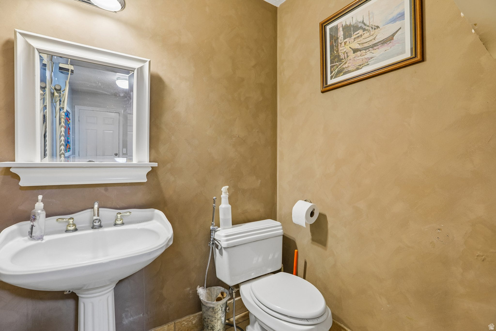 2764 E 25 S Layton, UT 84040