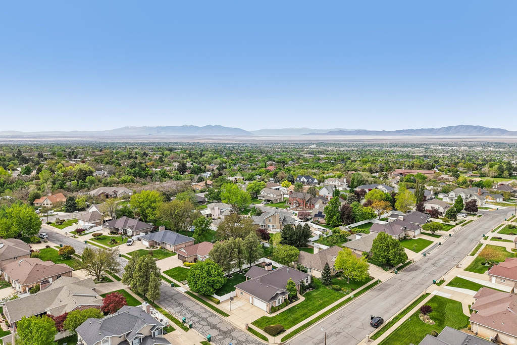 2764 E 25 S Layton, UT 84040