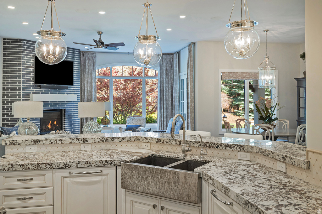 602 N QUAIL HOLLOW LN Alpine, UT 84004