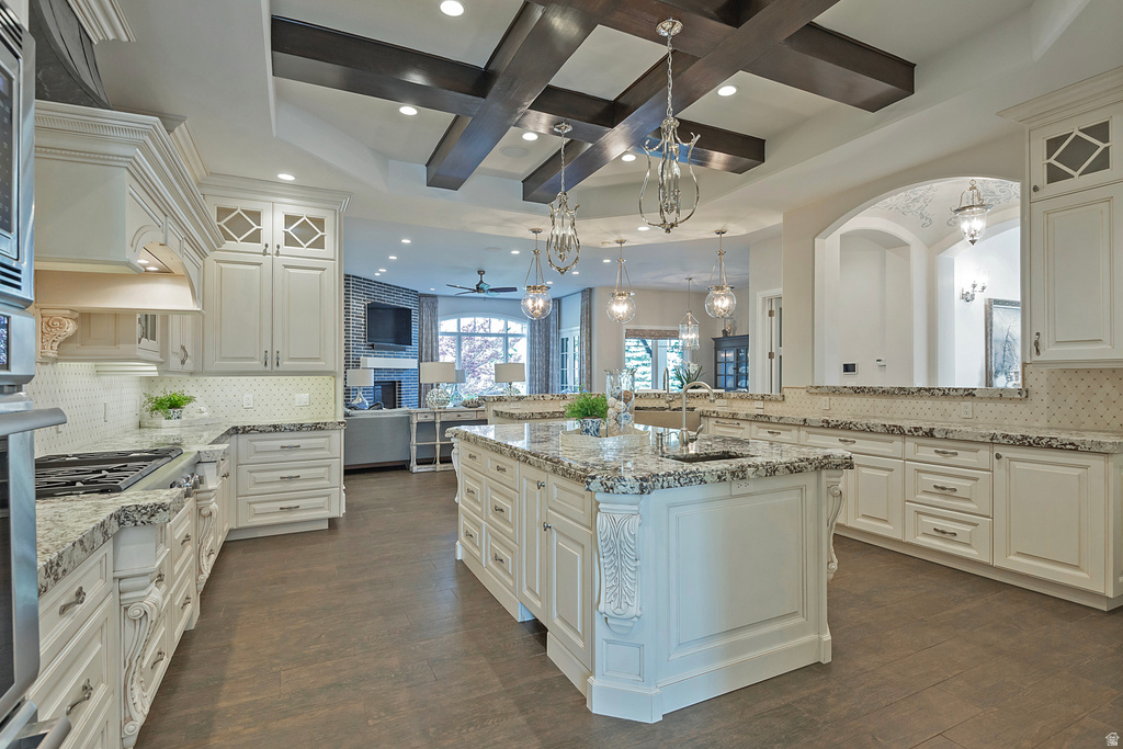 602 N QUAIL HOLLOW LN Alpine, UT 84004