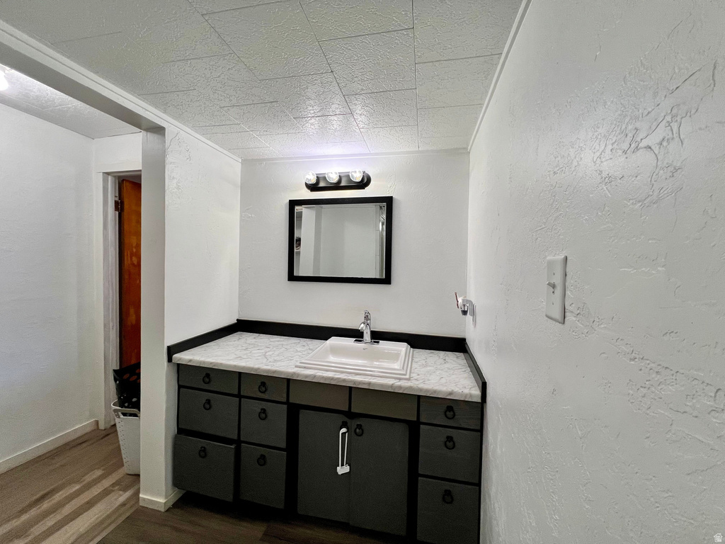 665 E MAIN ST Wellington, UT 84542