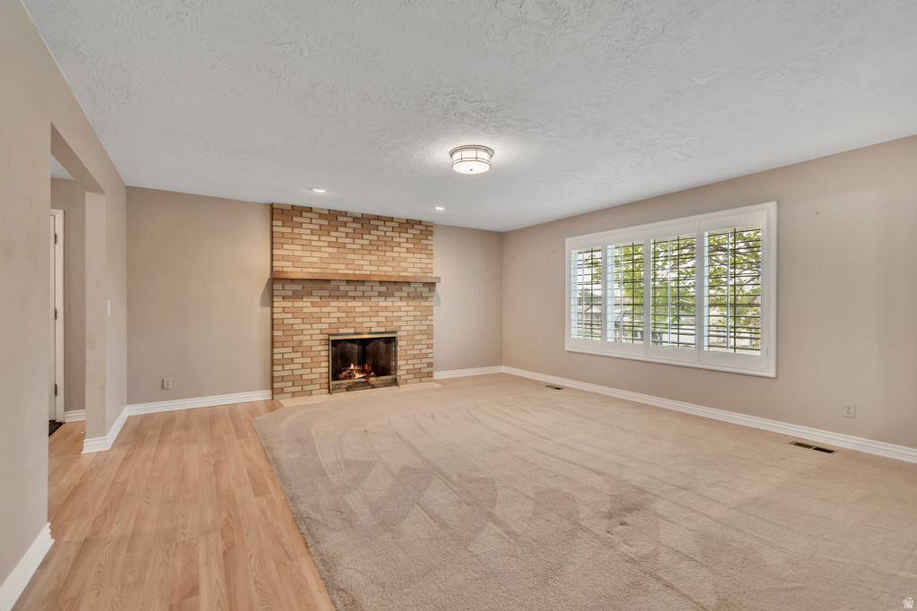 634 N ADAMSWOOD RD Layton, UT 84040