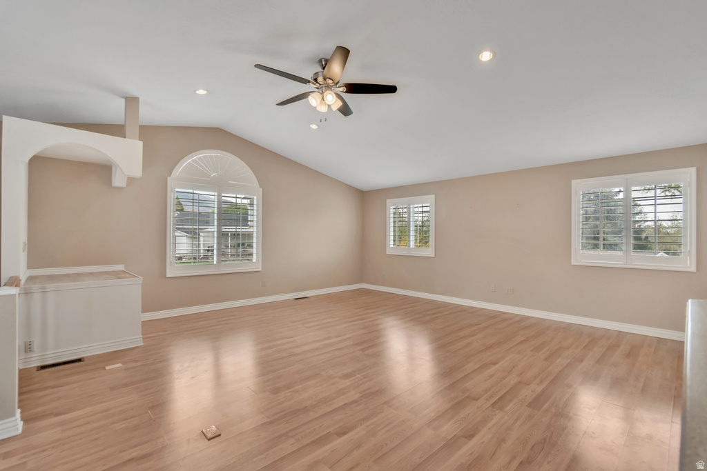 634 N ADAMSWOOD RD Layton, UT 84040