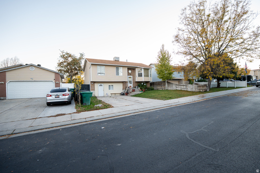 4983 W SHOOTING STAR AVE West Jordan, UT 84081