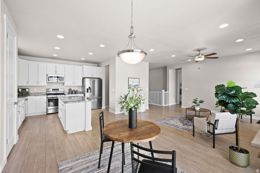 3808 W HOODED CRANE LN Clinton, UT 84015