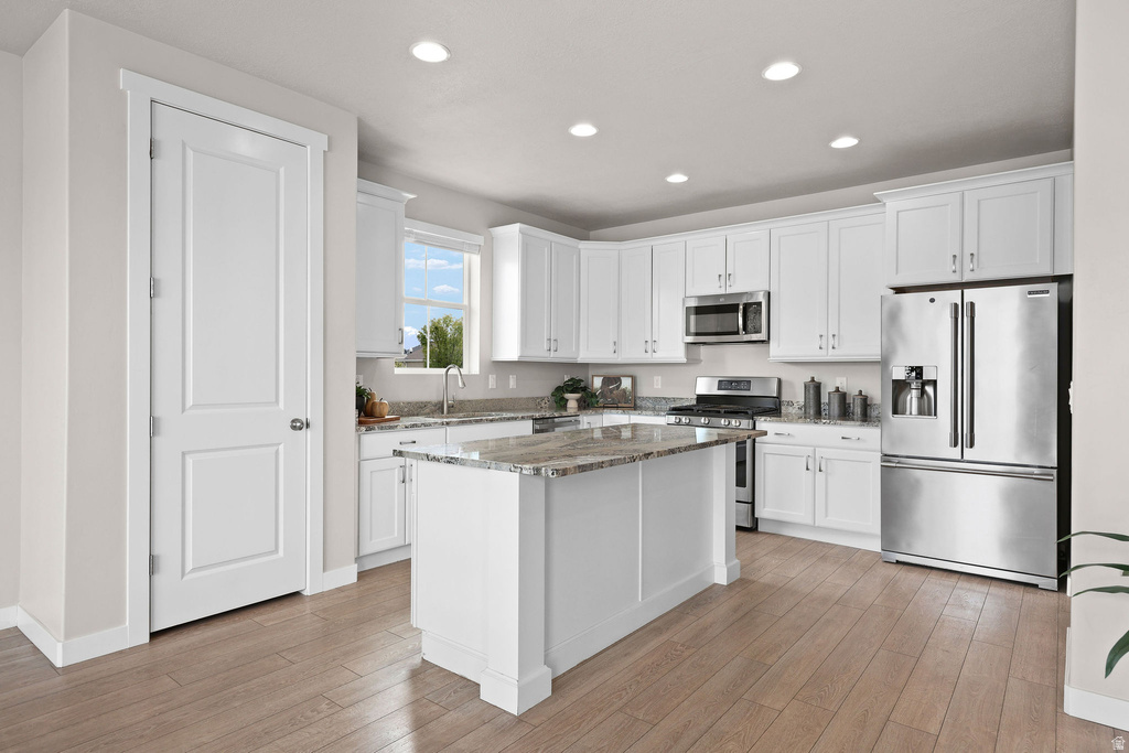 3808 W HOODED CRANE LN Clinton, UT 84015