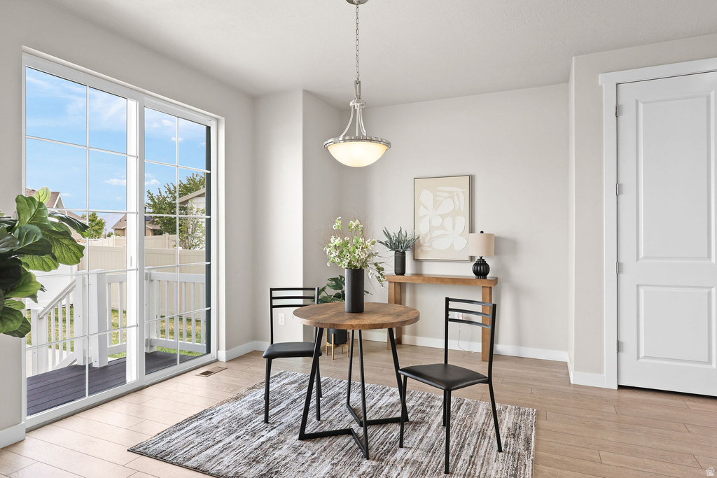 3808 W HOODED CRANE LN Clinton, UT 84015