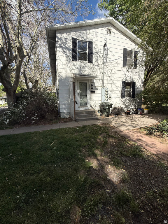 3885 GRANDVIEW DR Ogden, UT 84403