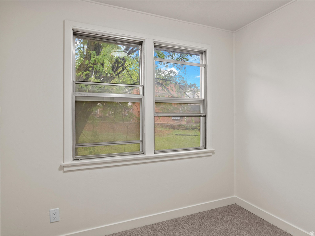 3885 GRANDVIEW DR Ogden, UT 84403