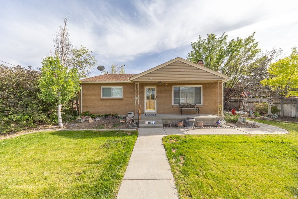 1887 W MYERS LN Riverton, UT 84065