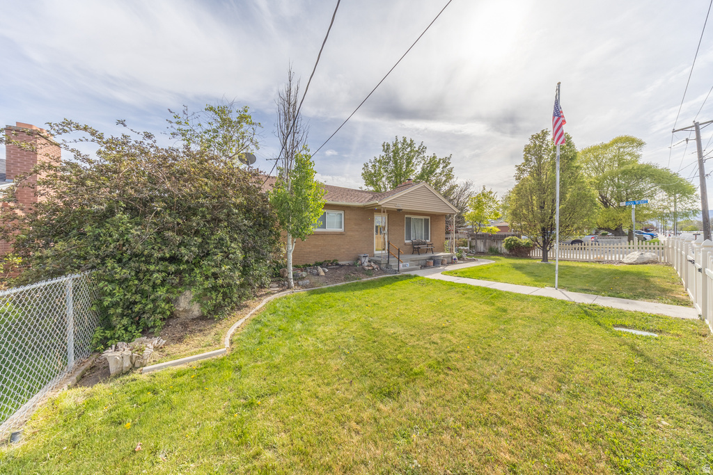 1887 W MYERS LN Riverton, UT 84065