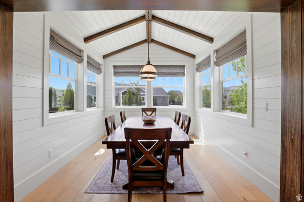 1229 W PEACOCK MIDGE DR Bluffdale, UT 84065