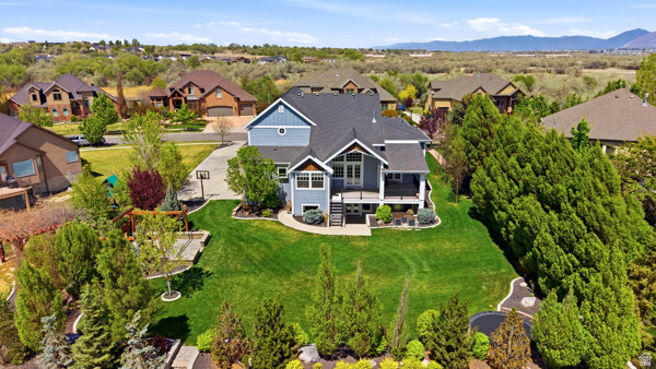 1229 W PEACOCK MIDGE DR Bluffdale, UT 84065