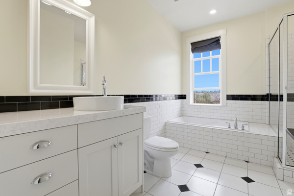 1229 W PEACOCK MIDGE DR Bluffdale, UT 84065