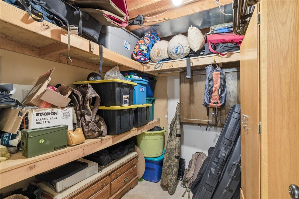 680 E 3175 N North Ogden, UT 84414