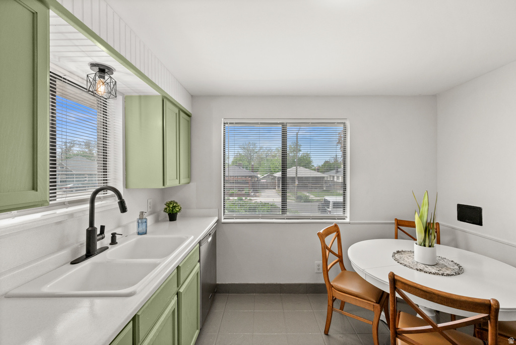 1847 S 1100 E Salt Lake City, UT 84105