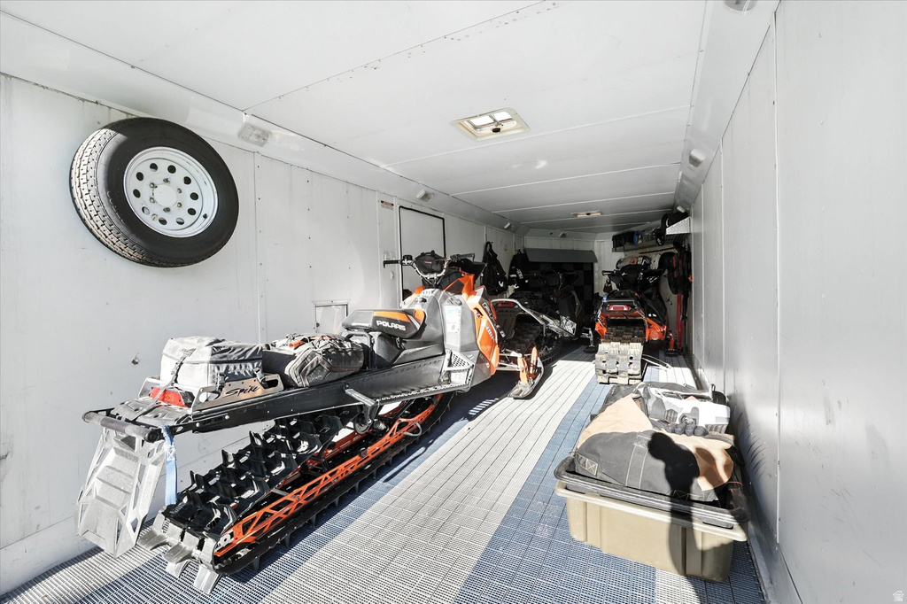 42 HIDE OUT Avon, UT 84328