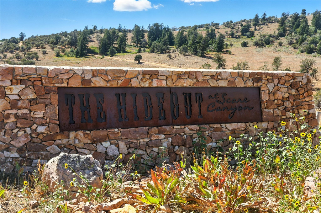 42 HIDE OUT Avon, UT 84328