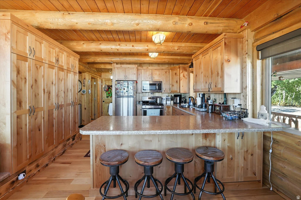 42 HIDE OUT Avon, UT 84328